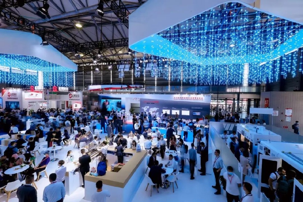 智造?新未來丨奧特維驚艷亮相SNEC2023